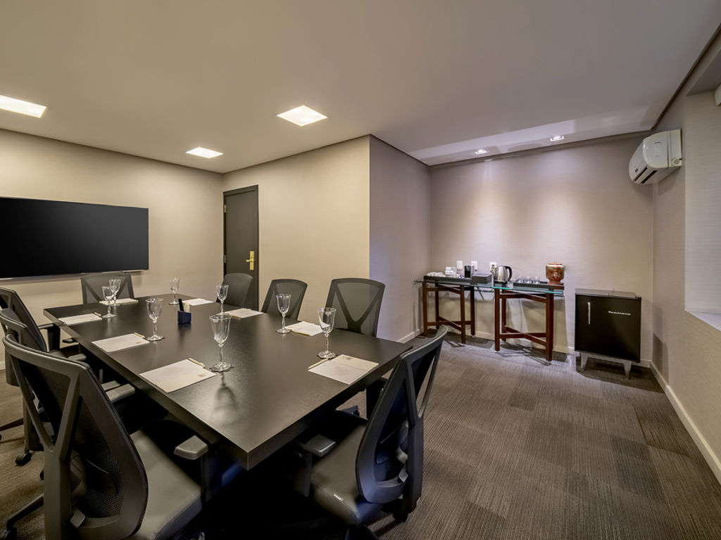 Sala de Reunião Wojo para até 6 pessoas (Capim Limão)
