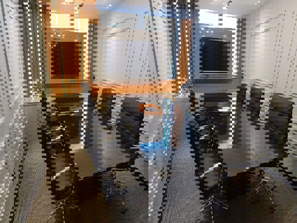 Sala de Reunião 04