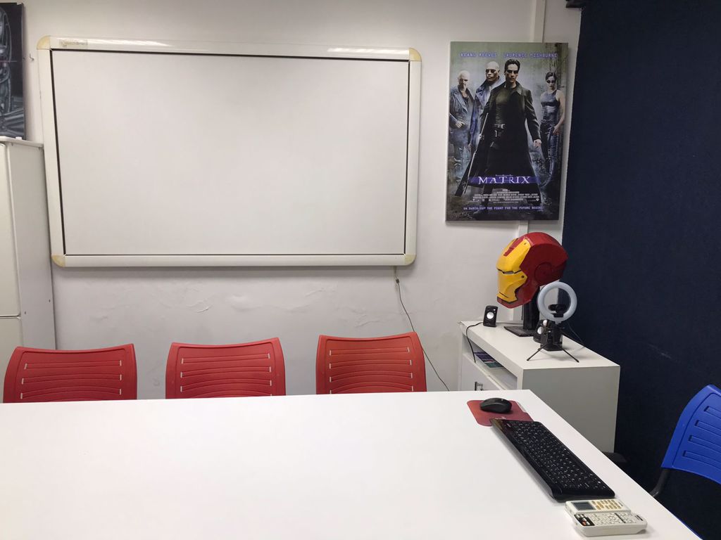 Sala de Reuniões 8 Lugares