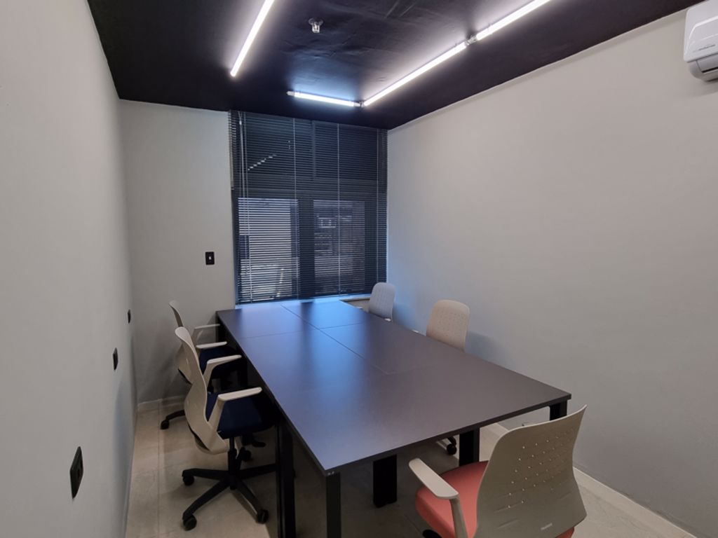 Sala de reunião para 05 pessoas
