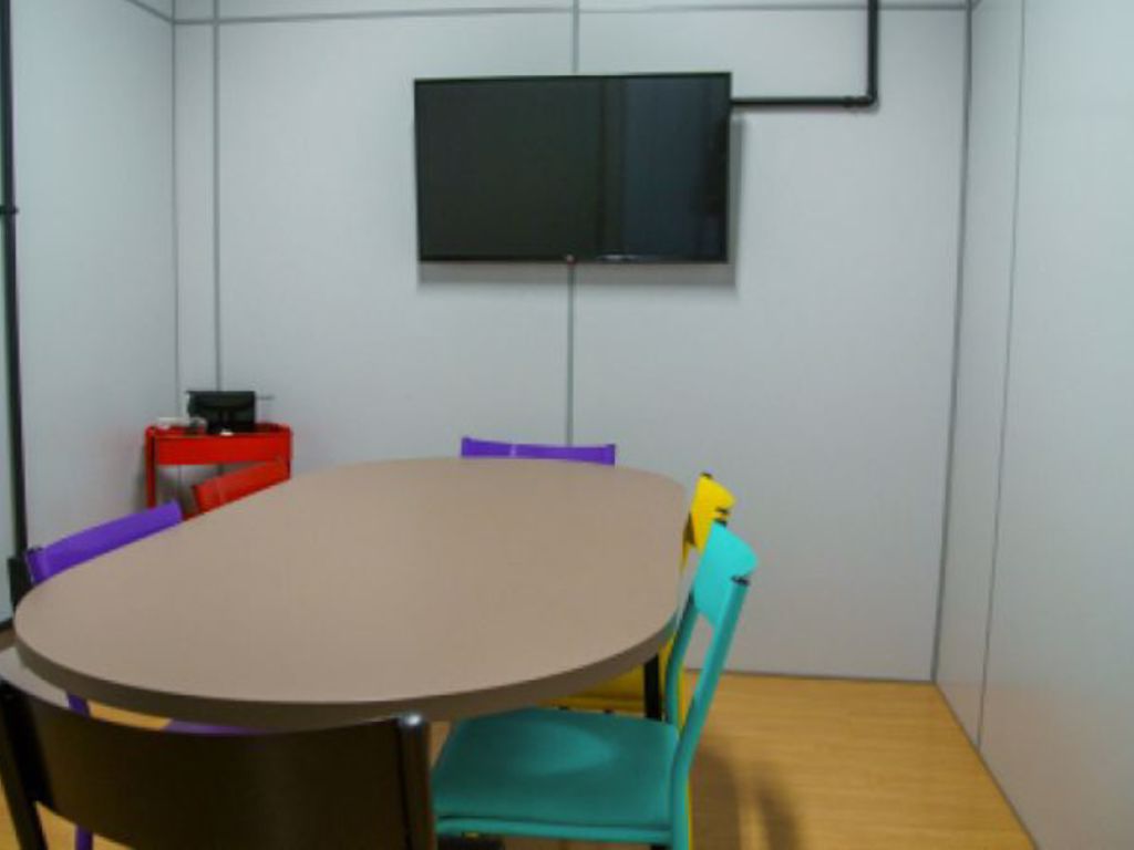 Sala de reuniões - 6 pessoas