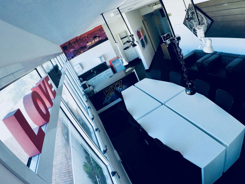 Posição em Espaço Compartilhado