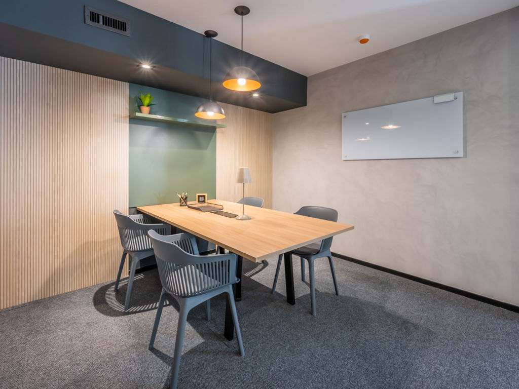 Sala de Reunião - 2409