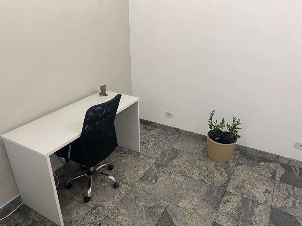 Estação de Trabalho - sala compartilhada