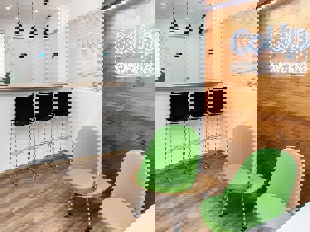 CoUp Coworking | Santana